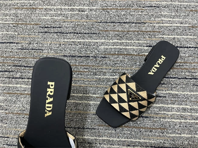 Prada Slipper Sporty 3353