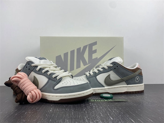 ZipUp Yuto Horigome x Nike SB Dunk Low FQ1180- 4615